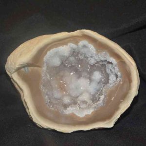 Geode Agata