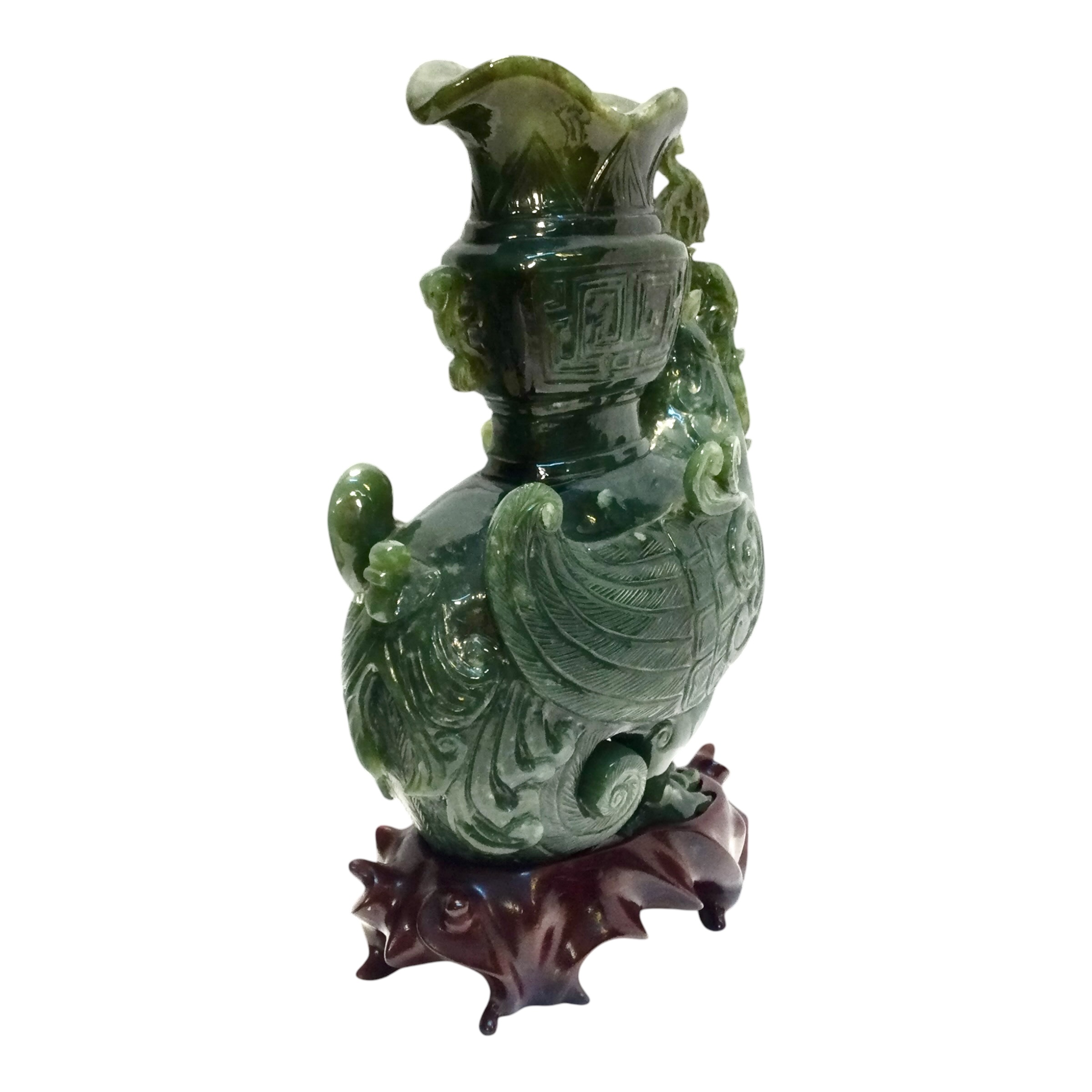 Fenice/grifone con vaso in giada nefrite - immagine 16