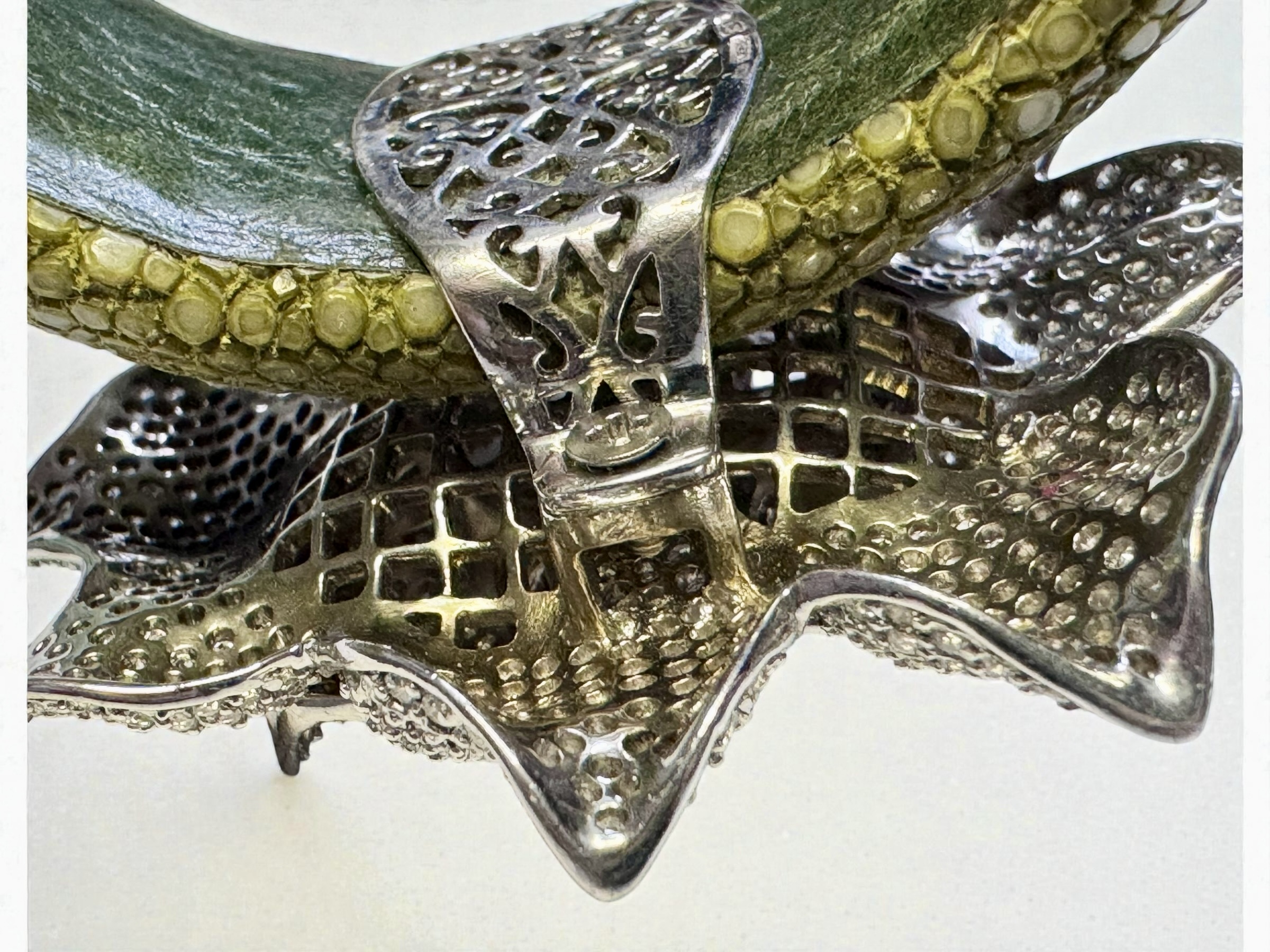 Bracciale pelle di razza e zirconi - immagine 6