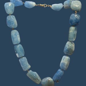 Collana sassi acquamarina